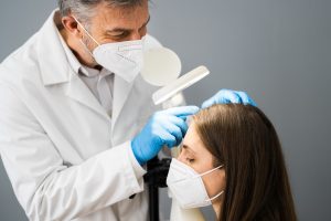 Queda de Cabelo pós-COVID - O que fazer?
